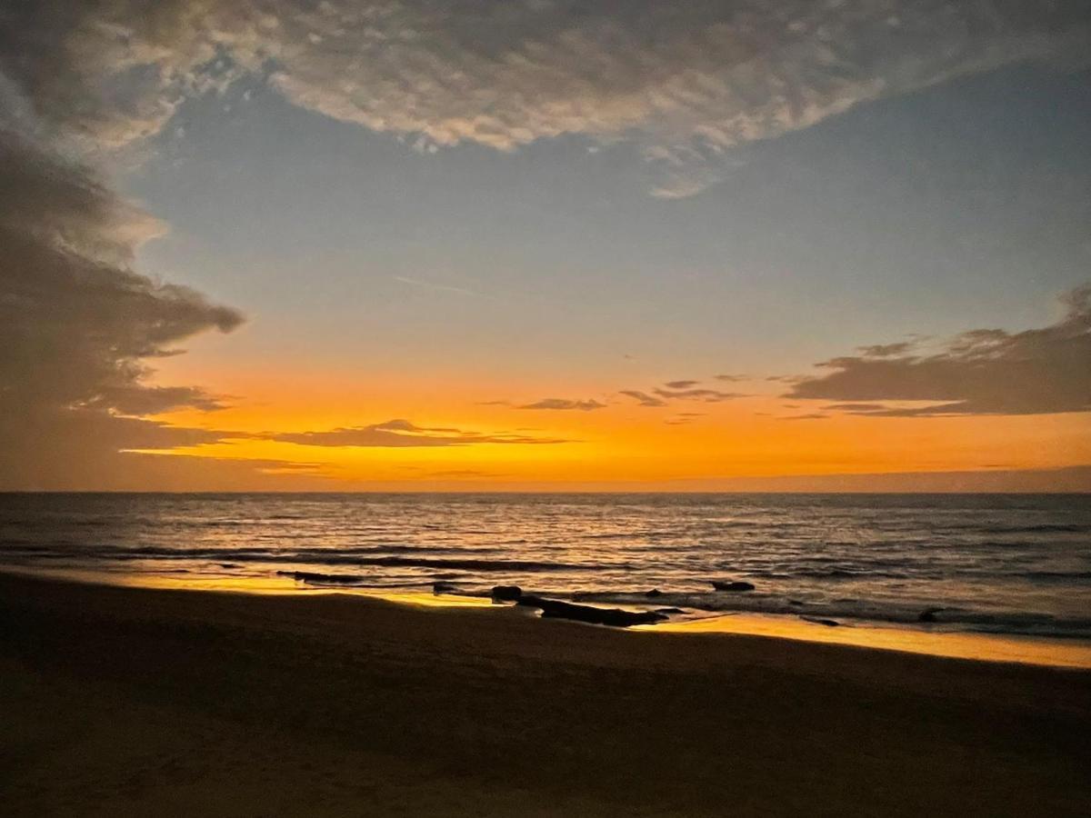 Sunset Mancora Hotel Exterior photo